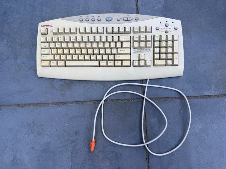 Compaq Toetsenbord QWERTY SK-2700, Computers en Software, Toetsenborden, Gebruikt, Qwerty, Bedraad, Numeriek gedeelte, Ophalen of Verzenden