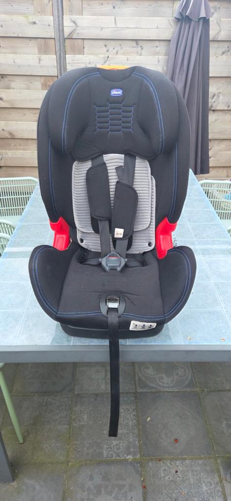 Chicco Akita Fix met Iso-Fix, Ophalen of Verzenden, Chicco, Isofix