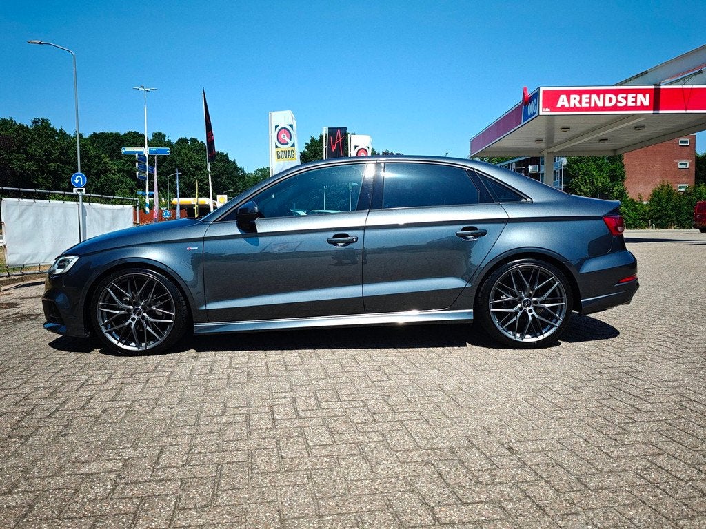 Audi A3 Limousine 1.4 TFSI CoD Sport Pro Line S | Automaat |, Auto's, Audi, Gebruikt, Euro 6, 4 cilinders, 150 pk