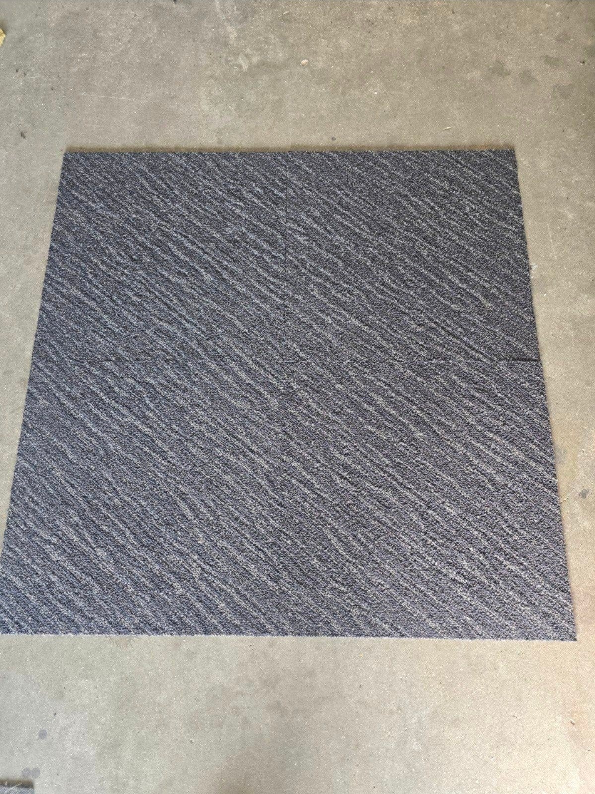 Tapijttegels 50x50cm - €1,- per stuk - Amstelveen, Gebruikt, Ophalen of Verzenden, Tapijttegels, Modern