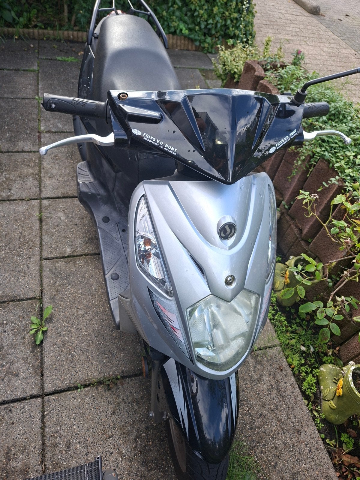 Sym Orbit scooter - Betrouwbaar en zuinig, Fietsen en Brommers, Ophalen, Gebruikt, Maximaal 45 km/u, Benzine