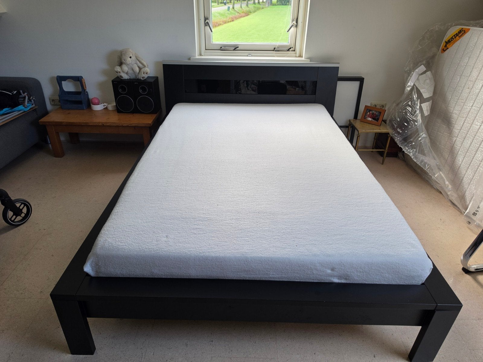 extra lang bed 140 bij 210 van Ikea, Ophalen, Overige materialen, Gebruikt, Tweepersoons