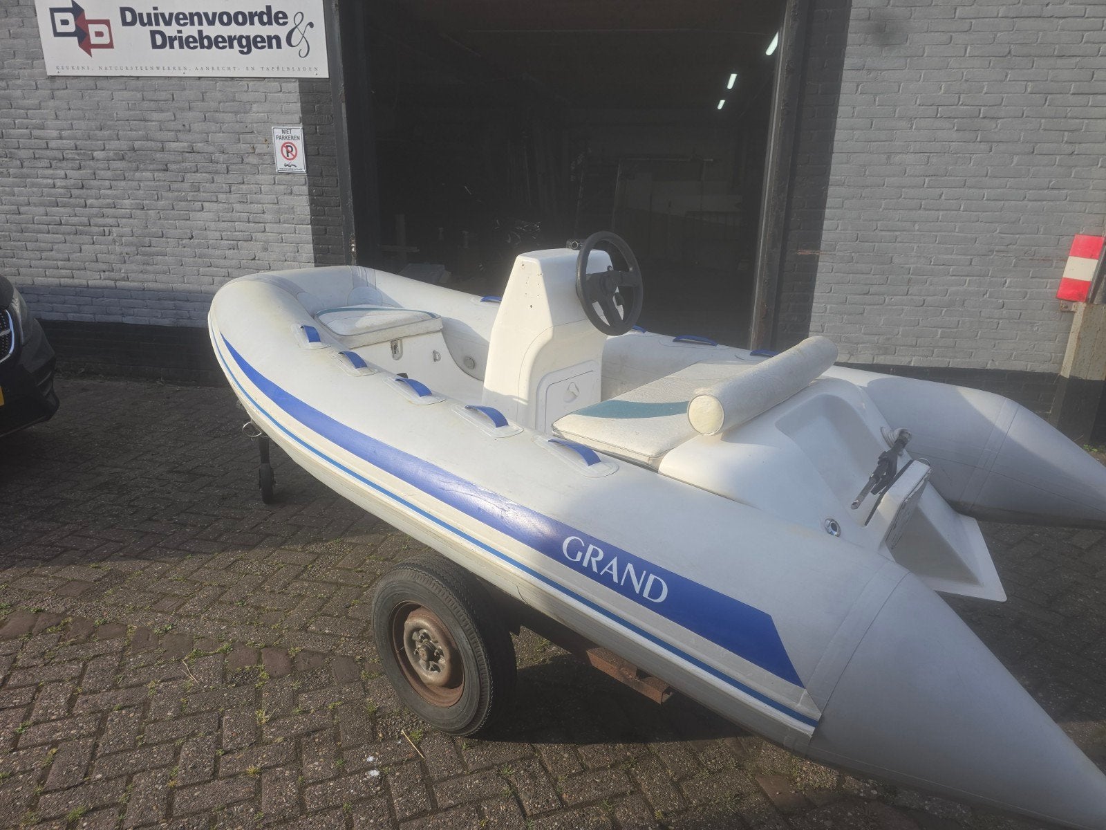 Grand consolboot 3.4meter, Ophalen
