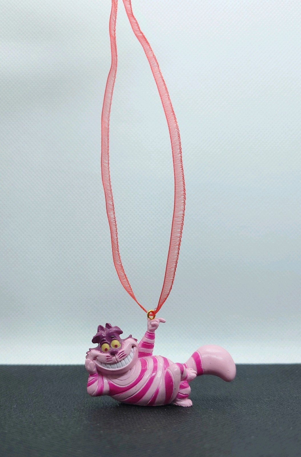 Disney Cheshire kat Alice kerst ornament hanger kerstbal, Ophalen of Verzenden, Zo goed als nieuw