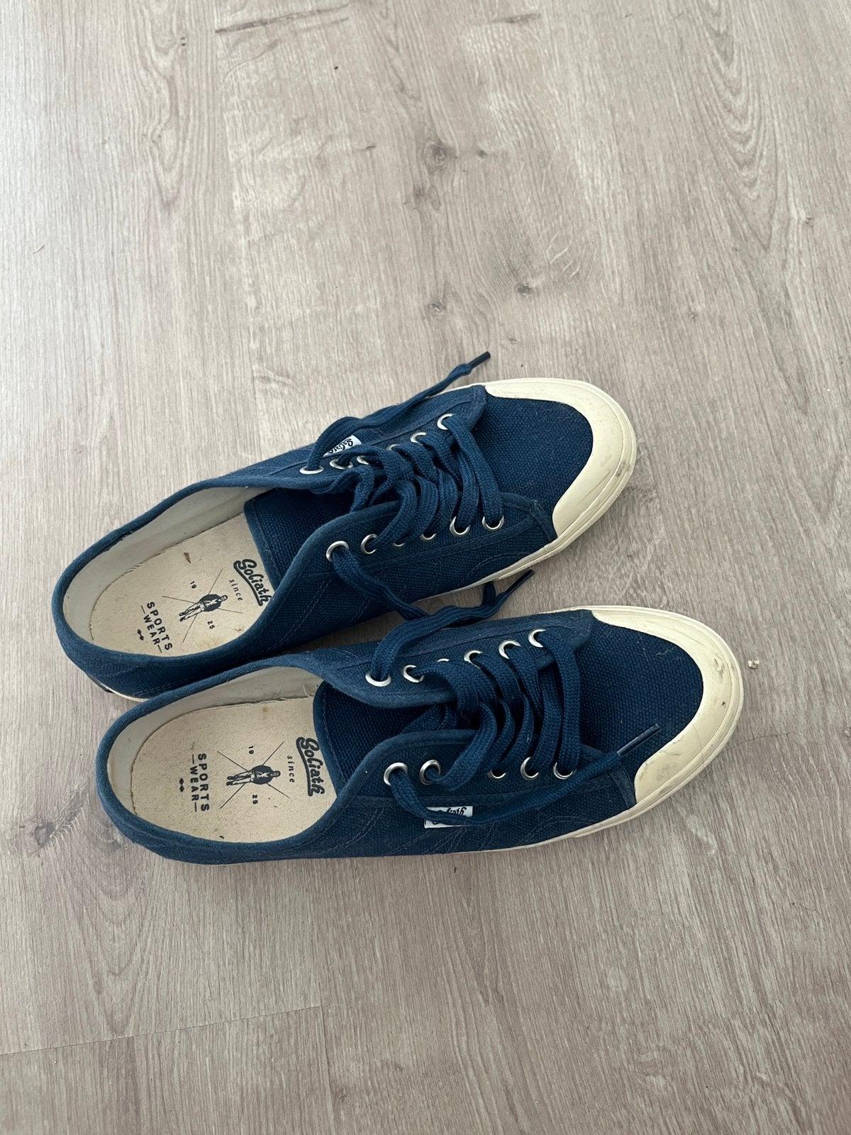 Goliath Navy Canvas Sneakers – EUR 40 / UK 7 / US 9, Kleding | Dames, Ophalen, Blauw, Sneakers of Gympen, Zo goed als nieuw