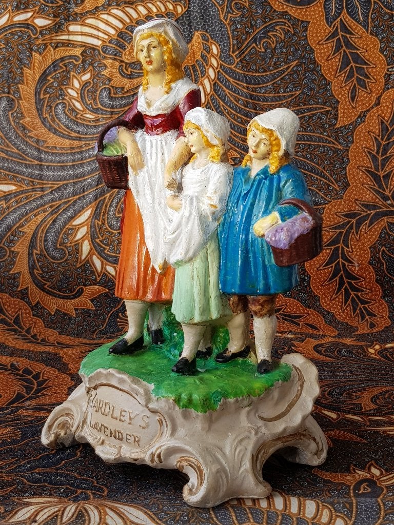 Zeldzaam oud beeld uit Engeland van Yardley's Lavender., Ophalen of Verzenden