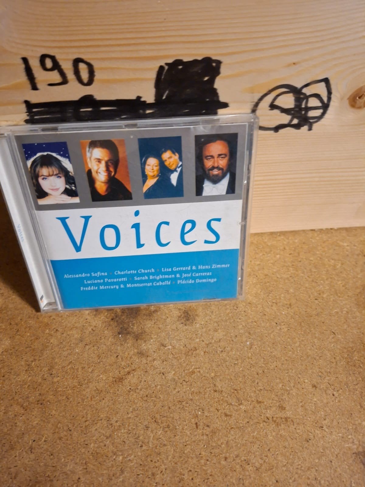 Voices CD met o.a. Pavarotti, Domingo, Mercury, Gebruikt, Overige componisten, Modernisme tot heden, Ophalen of Verzenden