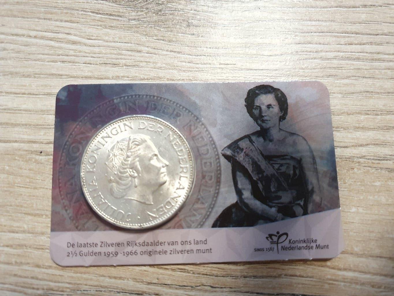 60 Jaar Afscheid Zilveren Rijksdaalder 1961 in Coincard, Postzegels en Munten, Munten | Nederland, Koningin Juliana, Setje, Zilver