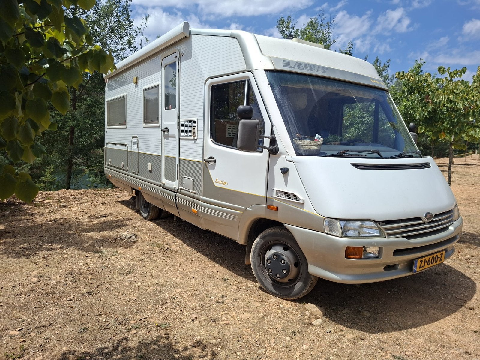 Zeer complete Laika Ecovip camper | Iveco | 140.000 km, Overige merken, Chemisch toilet, Buscamper of Camperbus, Afzuigkap