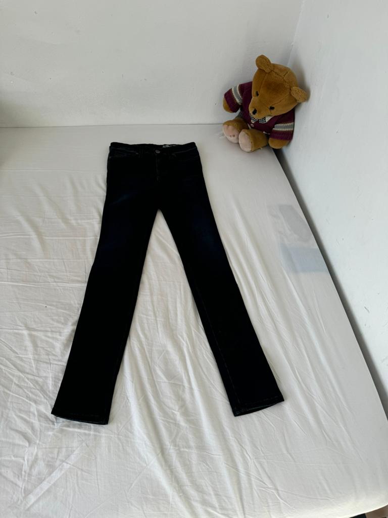 Nieuwe Diesel “Skingee” jeans, Ophalen of Verzenden, Zo goed als nieuw, Blauw, W27 (confectie 34) of kleiner