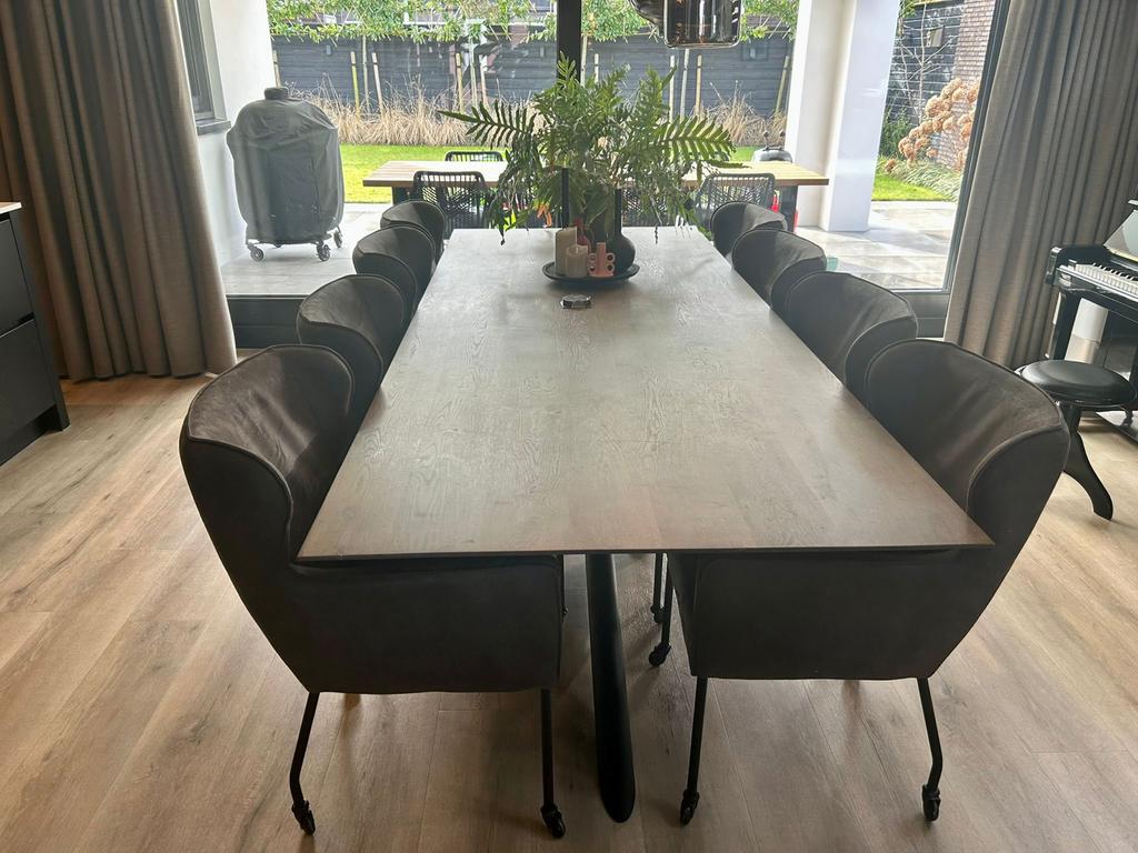 8 Goossens Leogang eetkamerstoelen microleer zwart onderstel, Huis en Inrichting, Stoelen, Ophalen, Bruin, Leer, Vijf, Zes of meer stoelen