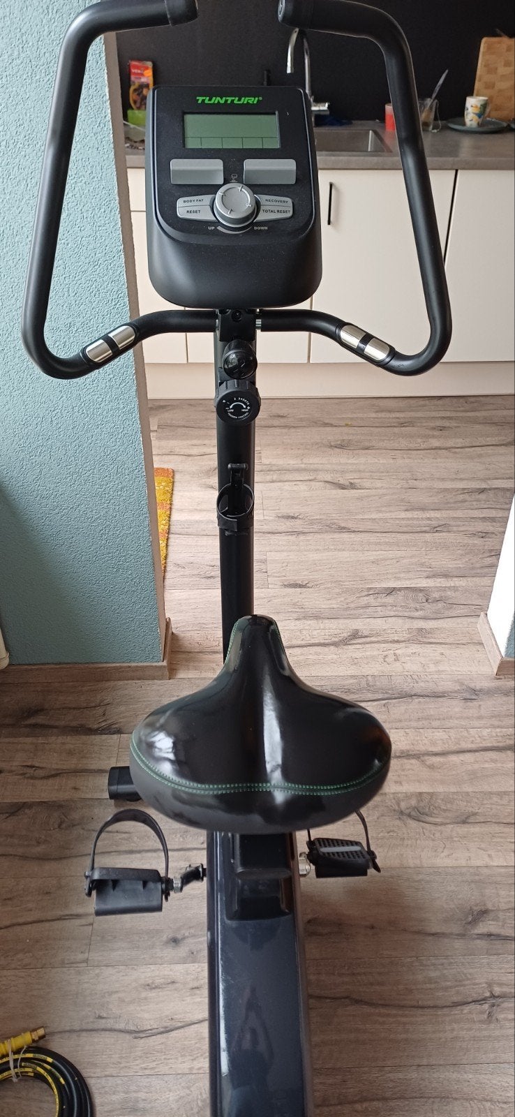 Tunturi F20 Hometrainer - Zo goed als nieuw, Ophalen, Zo goed als nieuw, Metaal, Benen