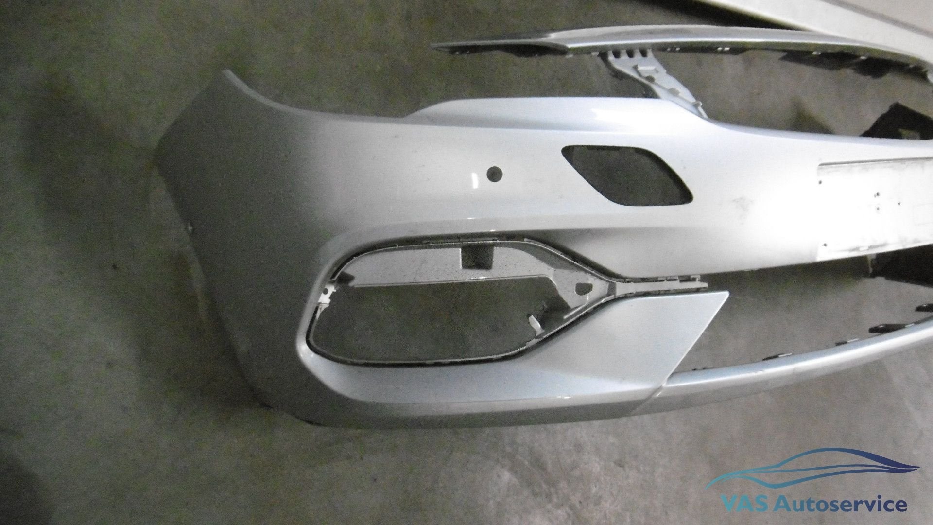 Voorbumper met delen  Opel Astra K facelift vanaf 11-2019, Auto-onderdelen, Gebruikt, -, Voor, Opel
