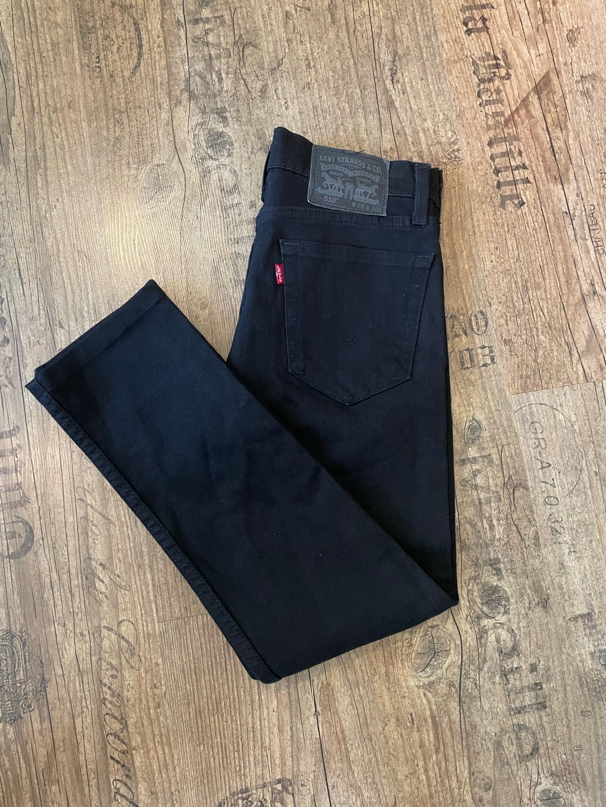 Levi’s Zwarte Heren Jeans Maat 28/30, Kleding | Heren, Ophalen of Verzenden, Zo goed als nieuw, Zwart, Overige jeansmaten