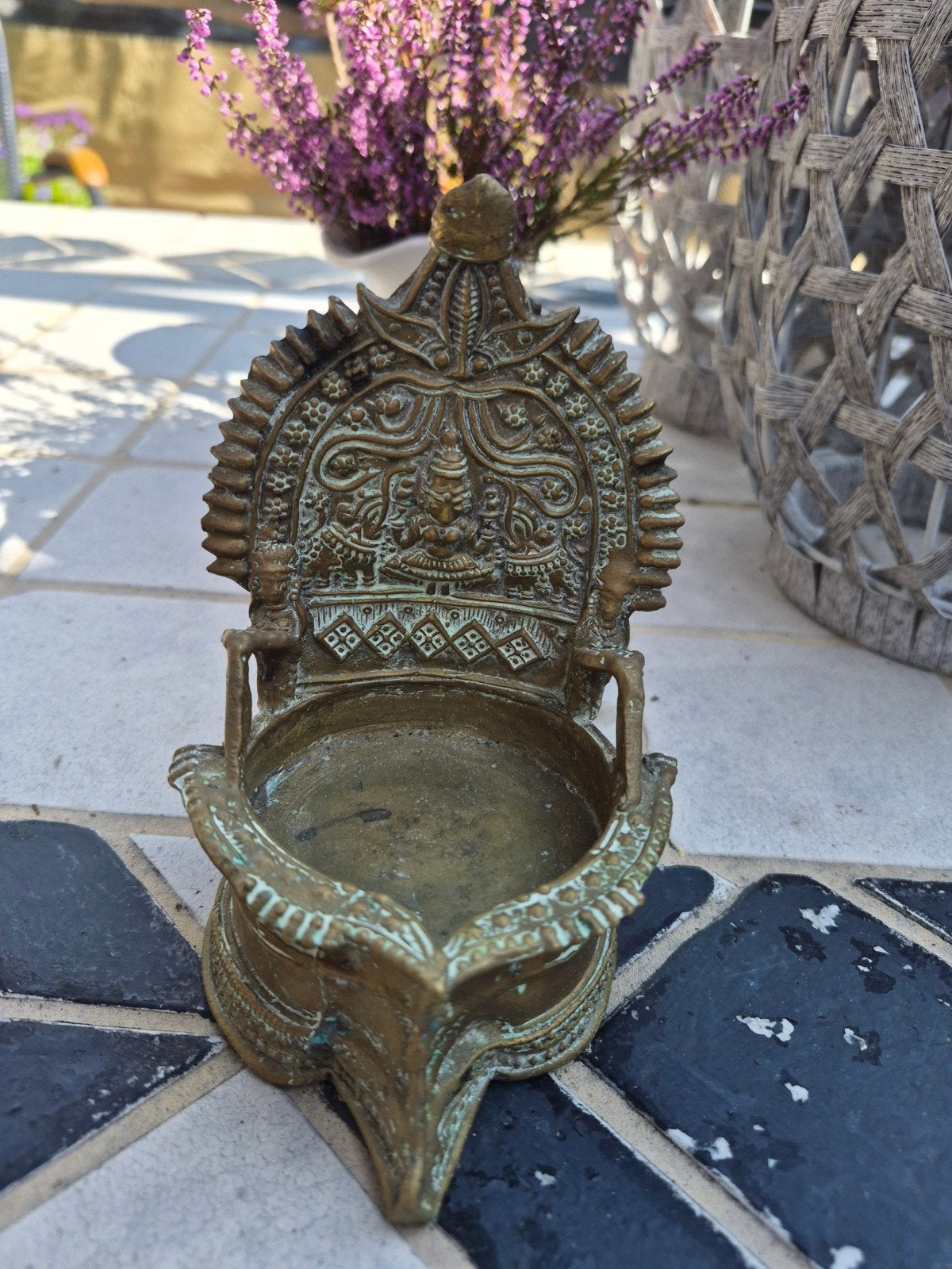 Antieke Indiase olielamp (Diya) van messing, Ophalen of Verzenden