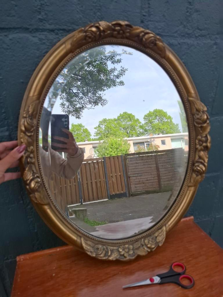 Vintage ovale spiegel met gouden barok lijst, Ophalen, Ovaal, 50 tot 100 cm