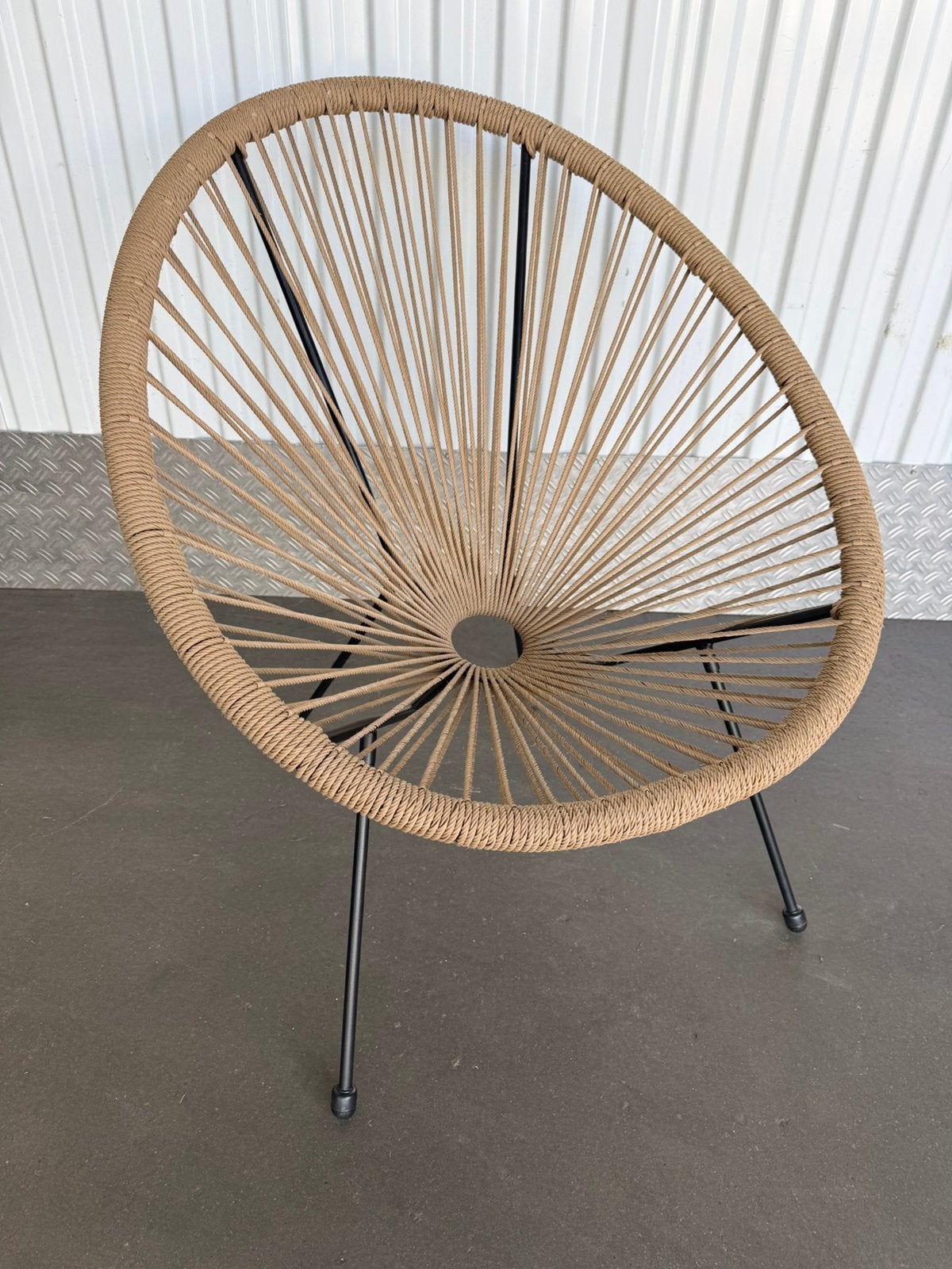 Hippe touwkuipstoel | terrasstoel buiten of fauteuil binnen, Ophalen, Zo goed als nieuw, Kunststof