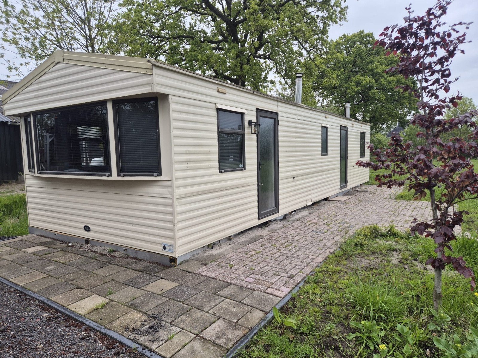 Comfortabele stacaravan met 2 slaapkamers
