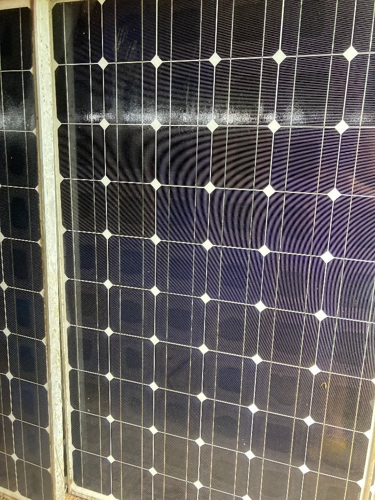 Zwarte Zonnepanelen 250 watt, Doe-het-zelf en Verbouw, Overige Doe-het-zelf en Verbouw, Ophalen, Gebruikt