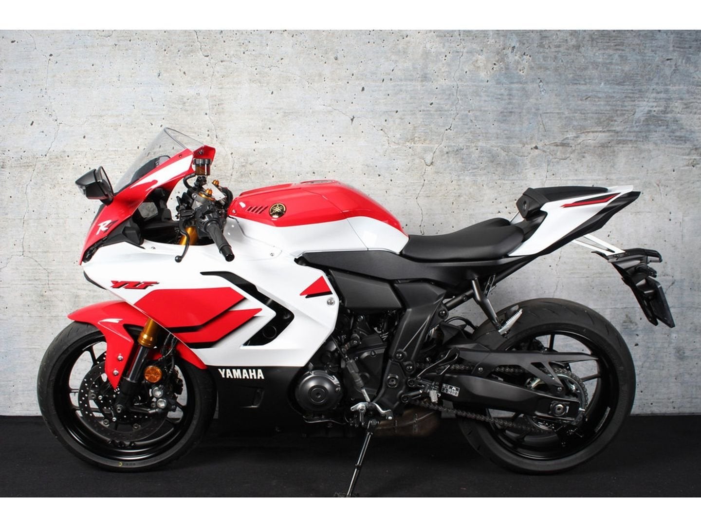 Yamaha YZF R7 70th Anniversary, Motoren, Motoren | Yamaha, 2 cilinders, Motorrijbewijs A, Bedrijf, Onbekend