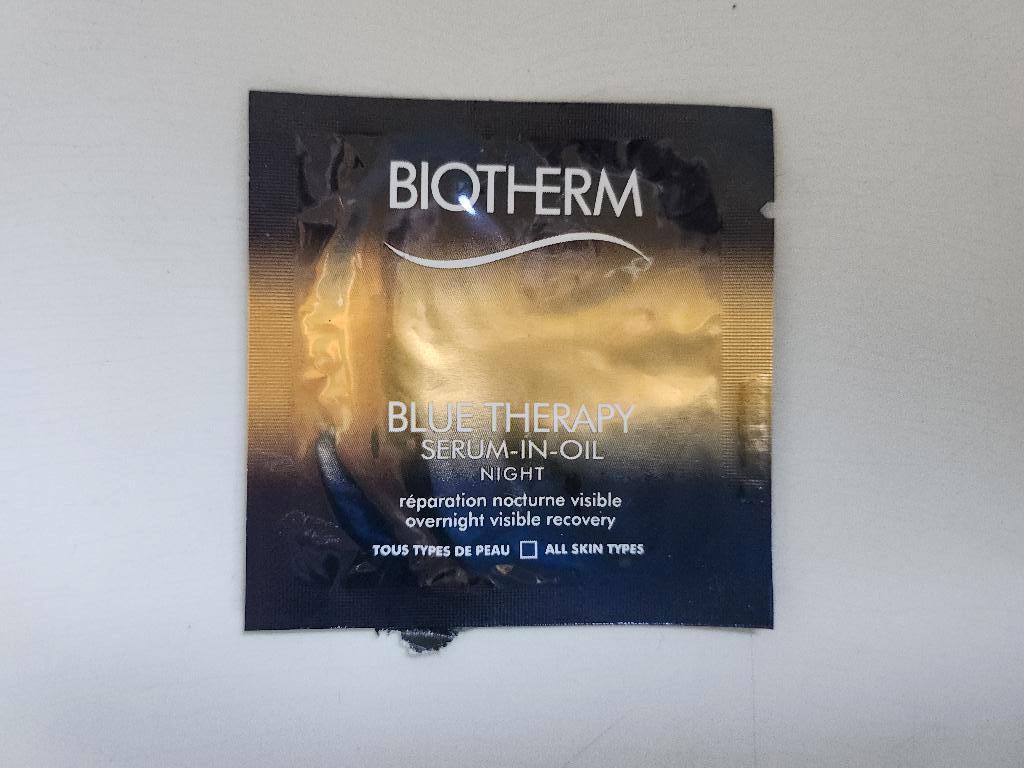 Sample 1ml Biotherm blue therapy serum-in-oil night, Ophalen of Verzenden, Nieuw, Gehele gezicht, Overige typen