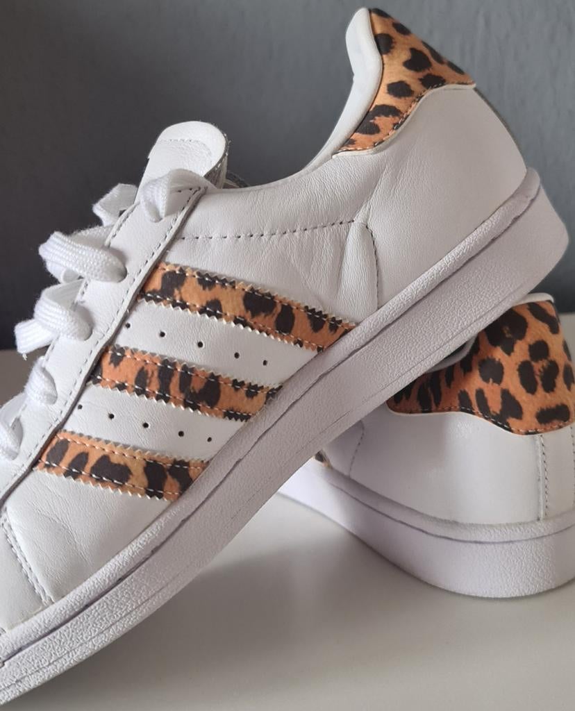 Adidas Superstar sneakers Maat 36, Kleding | Dames, Schoenen, Zo goed als nieuw, Sneakers of Gympen, Wit, Ophalen of Verzenden