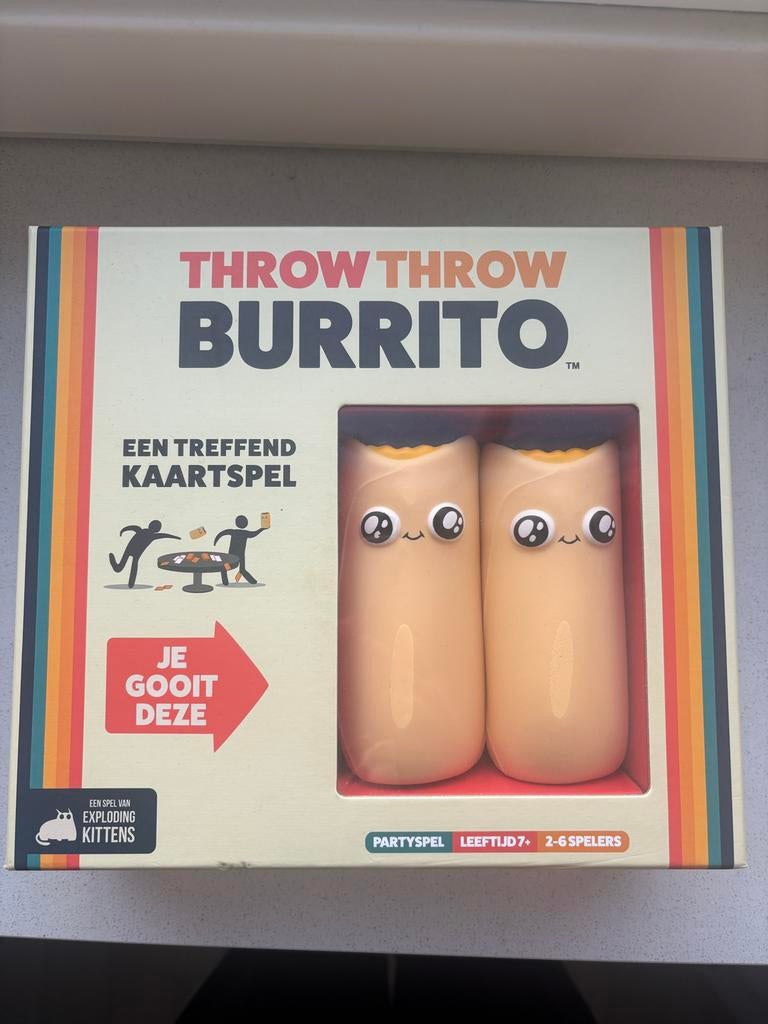 Throw Throw Burrito: Een Treffend Kaartspel, Drie of vier spelers, Ophalen of Verzenden, Zo goed als nieuw