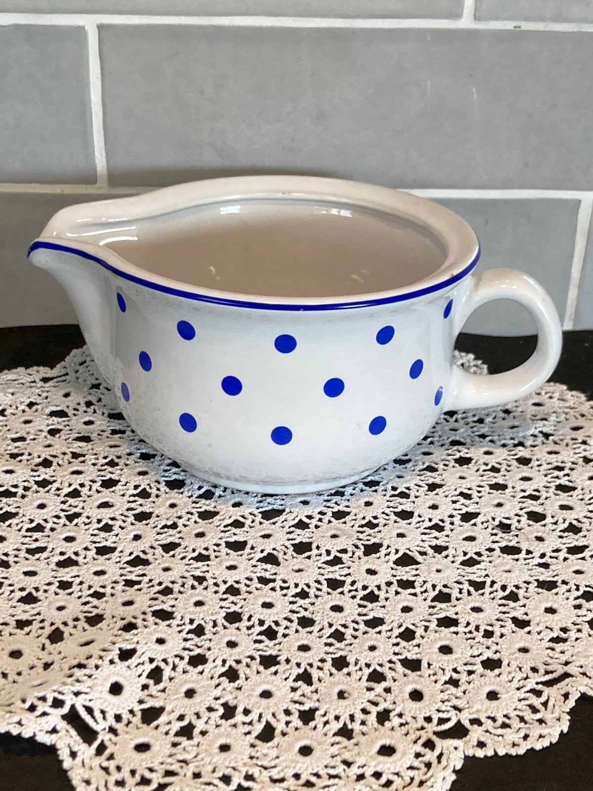 Sauskom, juskom, Blue Dots (240326), Ophalen of Verzenden, Zo goed als nieuw, Kom(men), Overige stijlen