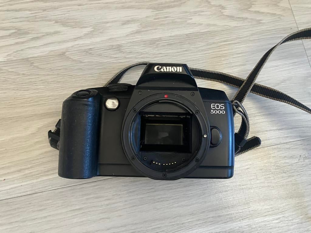 Canon EOS 5000 analoge camera, Audio, Tv en Foto, Fotocamera's Analoog, Ophalen of Verzenden, Zo goed als nieuw, Spiegelreflex