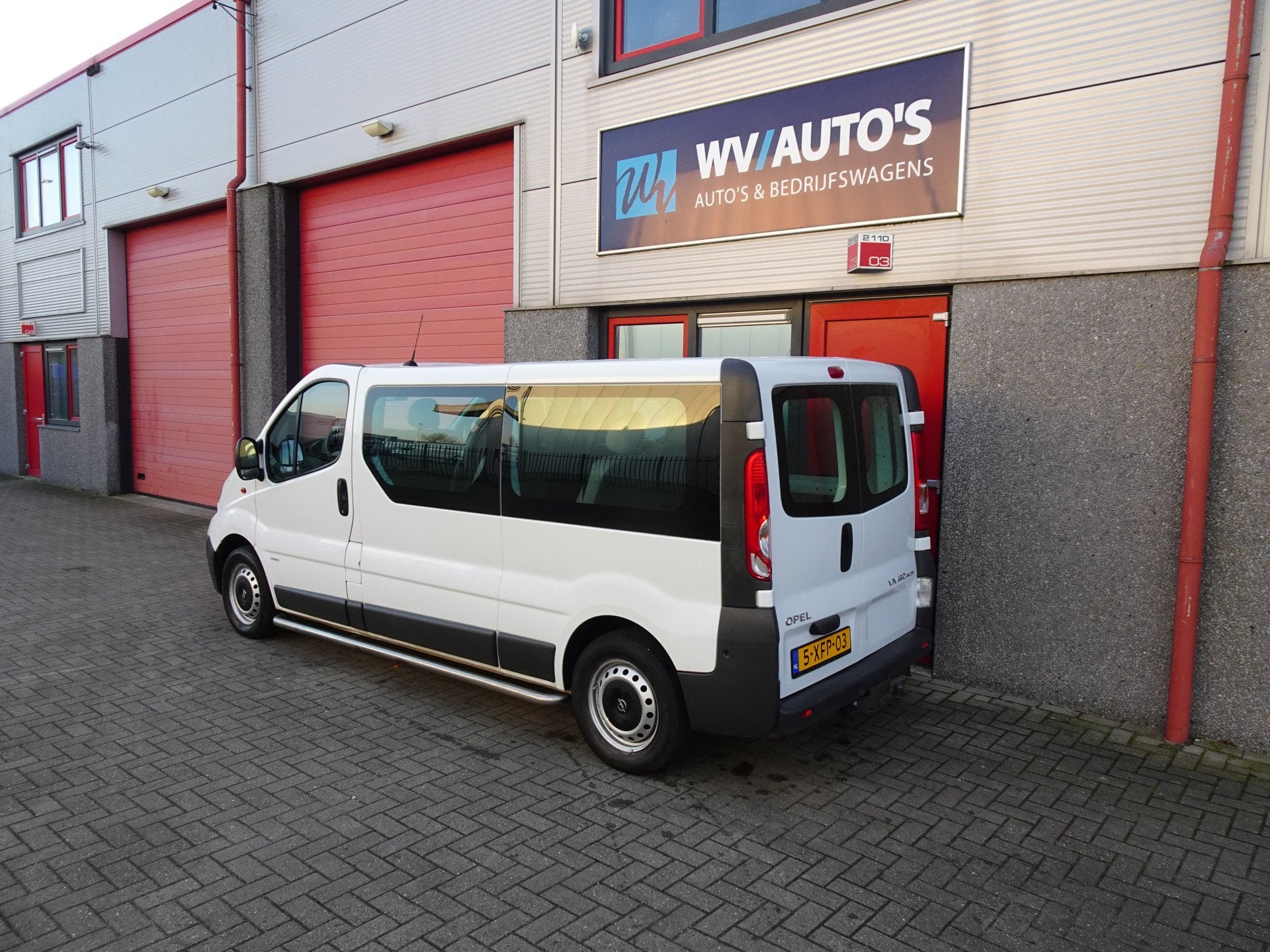 Opel Vivaro Combi 2.0 CDTI L2H1 EcoFLEX lange personenbus me, Auto's, Opel, Voorwielaandrijving, Euro 5, 2000 kg, Multifunctioneel stuurwiel
