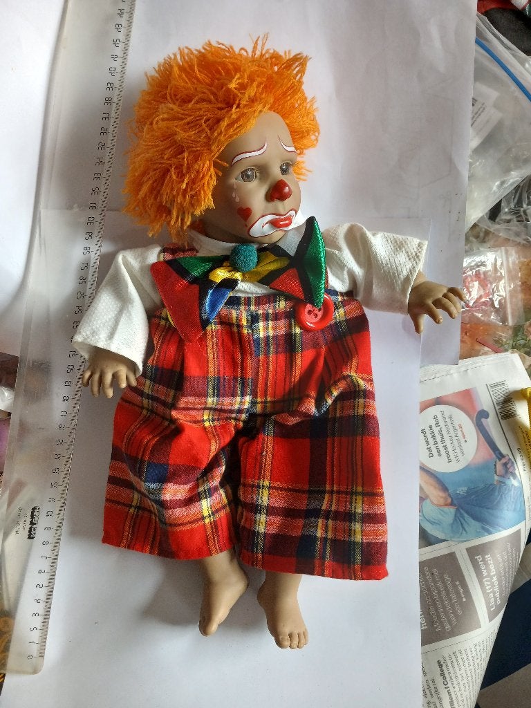 Vintage Clown Pop  Cantre S.L. - Oranje Haar en Geruite Kled, Verzamelen, Poppen, Verzenden, Zo goed als nieuw, Pop
