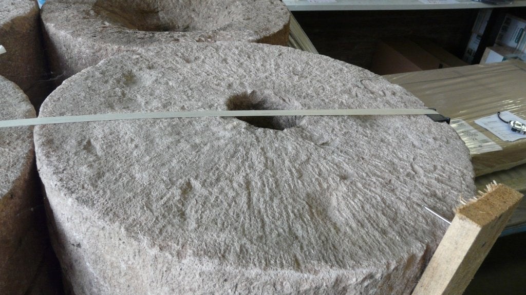 Molenstenen gebruikt Ø500mm x 140mm en 240mm hoog, Ophalen, Nieuw, Overige typen