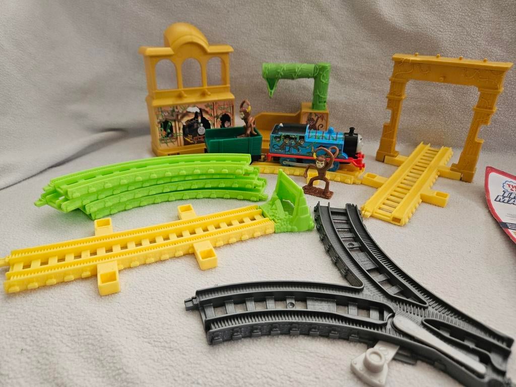 Thomas de Trein Trackmaster set met aapjes en Thomas trein, Ophalen of Verzenden, Zo goed als nieuw