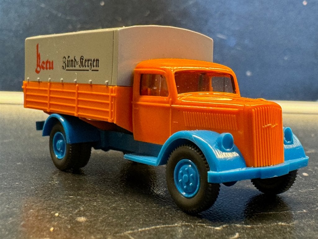 Classic-3104: Opel Blitz met laadbak en huif uit 1939, Ophalen of Verzenden, Gebruikt, Auto, Wiking