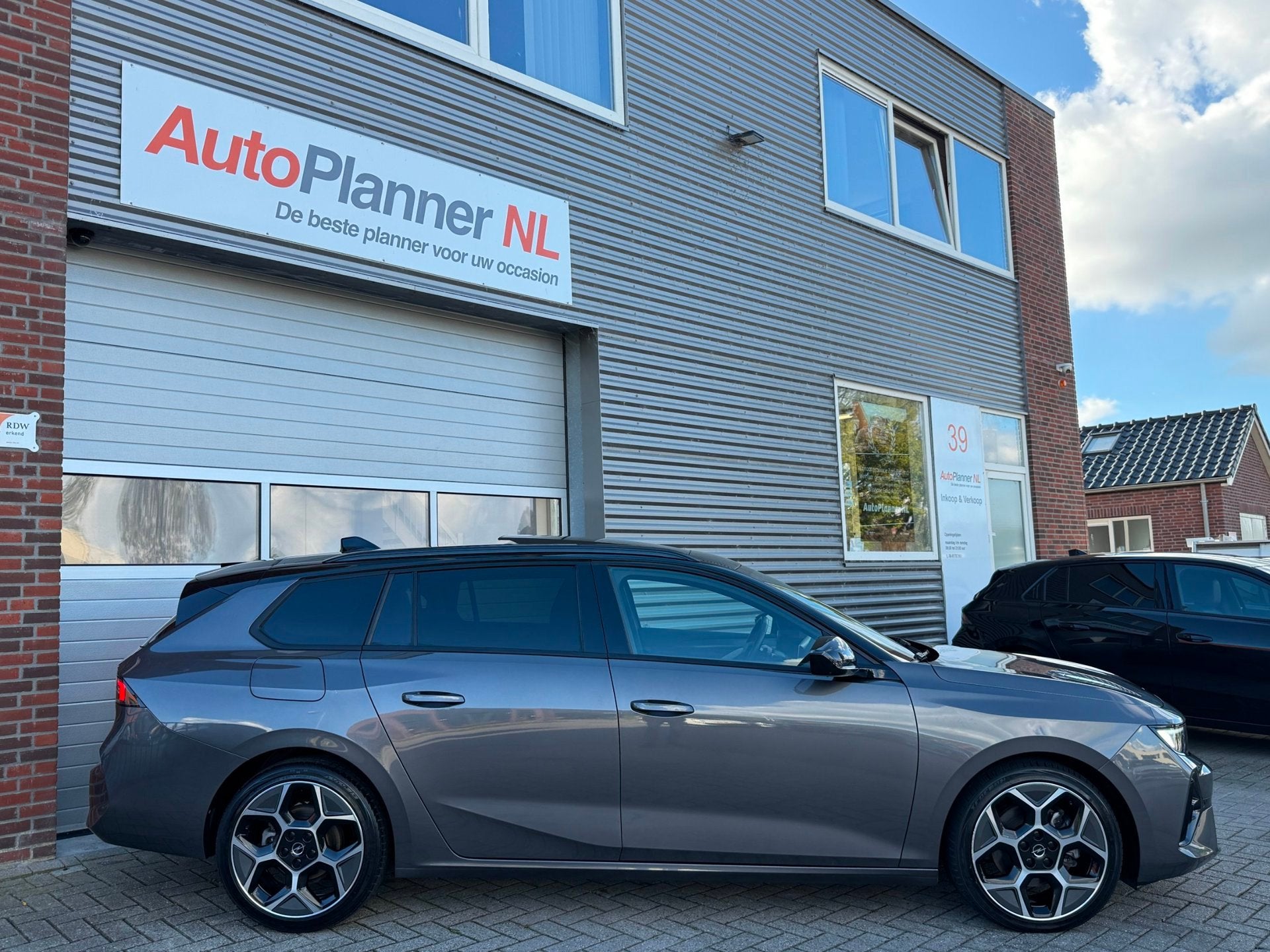 Opel Astra 1.2 Turbo Ultimate! Incl. Btw! 360 Camera! Pano, Dealer onderhouden, Gebruikt, Zwart, 1199 cc