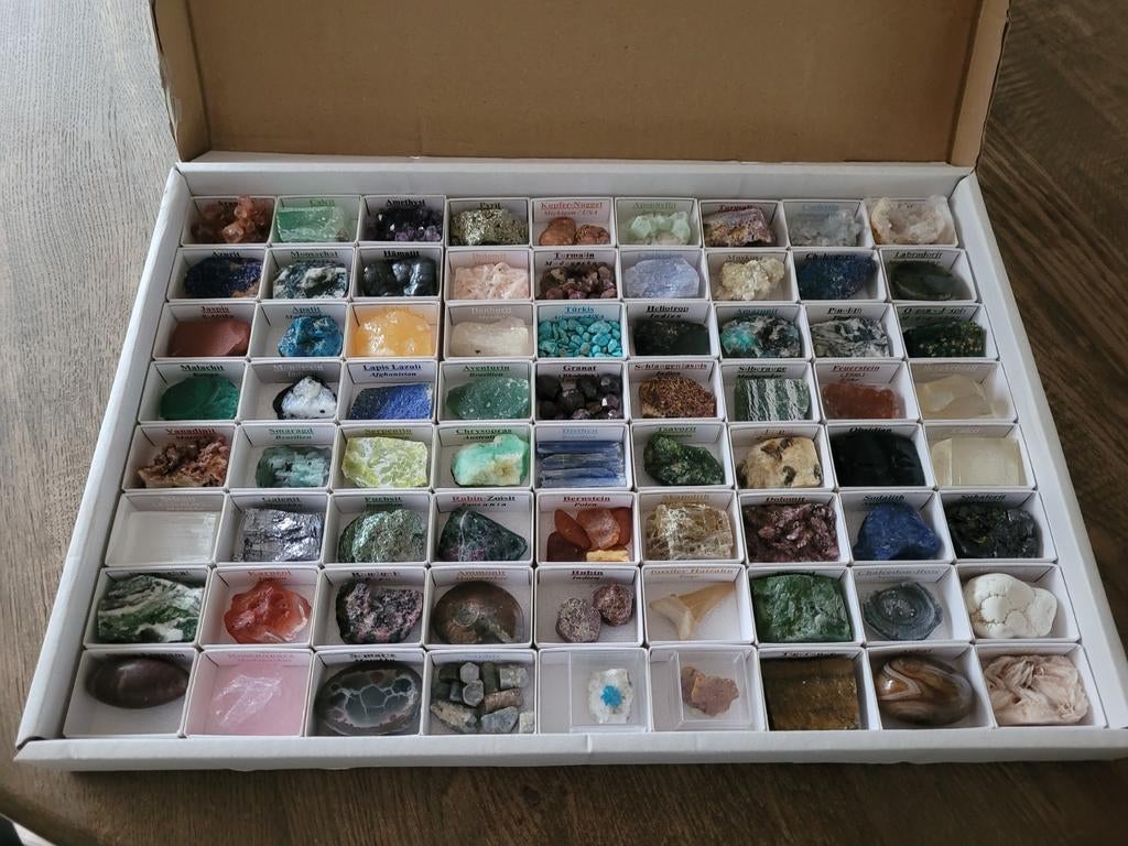 Mooie verrzameling van mineralen en fossielen!, Ophalen of Verzenden