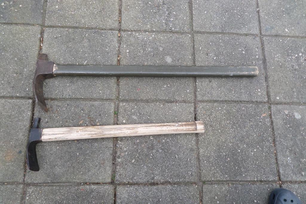 Adze of Dissel - Twee modellen - Setverkoop €170,00, Ophalen