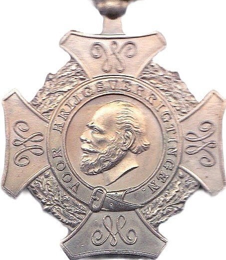 MILITAIRY MEDAILLE  KRIJGVERRICHTINGEN, Ophalen of Verzenden, Overige materialen