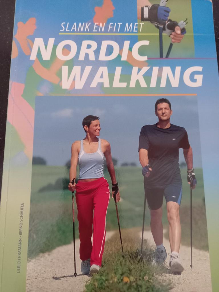 Nordic walking, Ophalen of Verzenden, Zo goed als nieuw