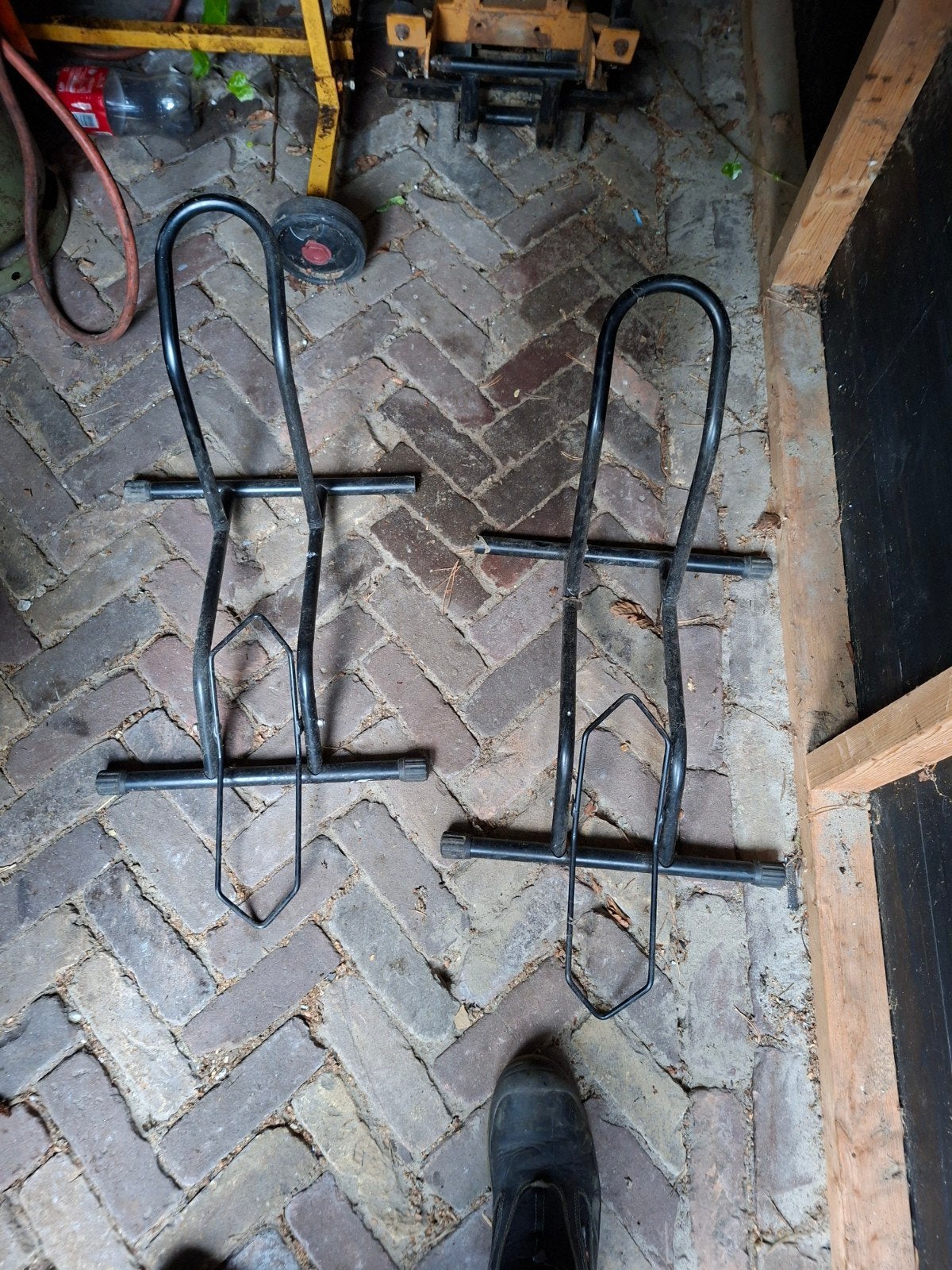 2 Fietsstandaards - Ideaal voor MTB, Fietsen en Brommers, Ophalen of Verzenden, Gebruikt