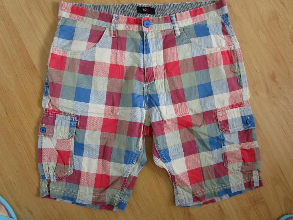 Soho maat L - geblokte korte cargo broek / bermuda, Kleding | Heren, Broeken en Pantalons, Zo goed als nieuw, Maat 52/54 (L), Overige kleuren