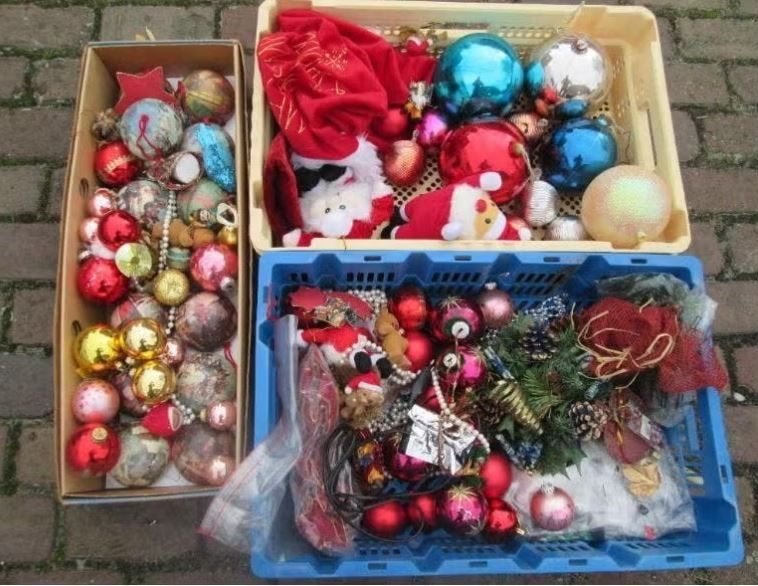 Mooie partij van allerlei Kerstbollen en kerstversiering, Ophalen of Verzenden, Zo goed als nieuw