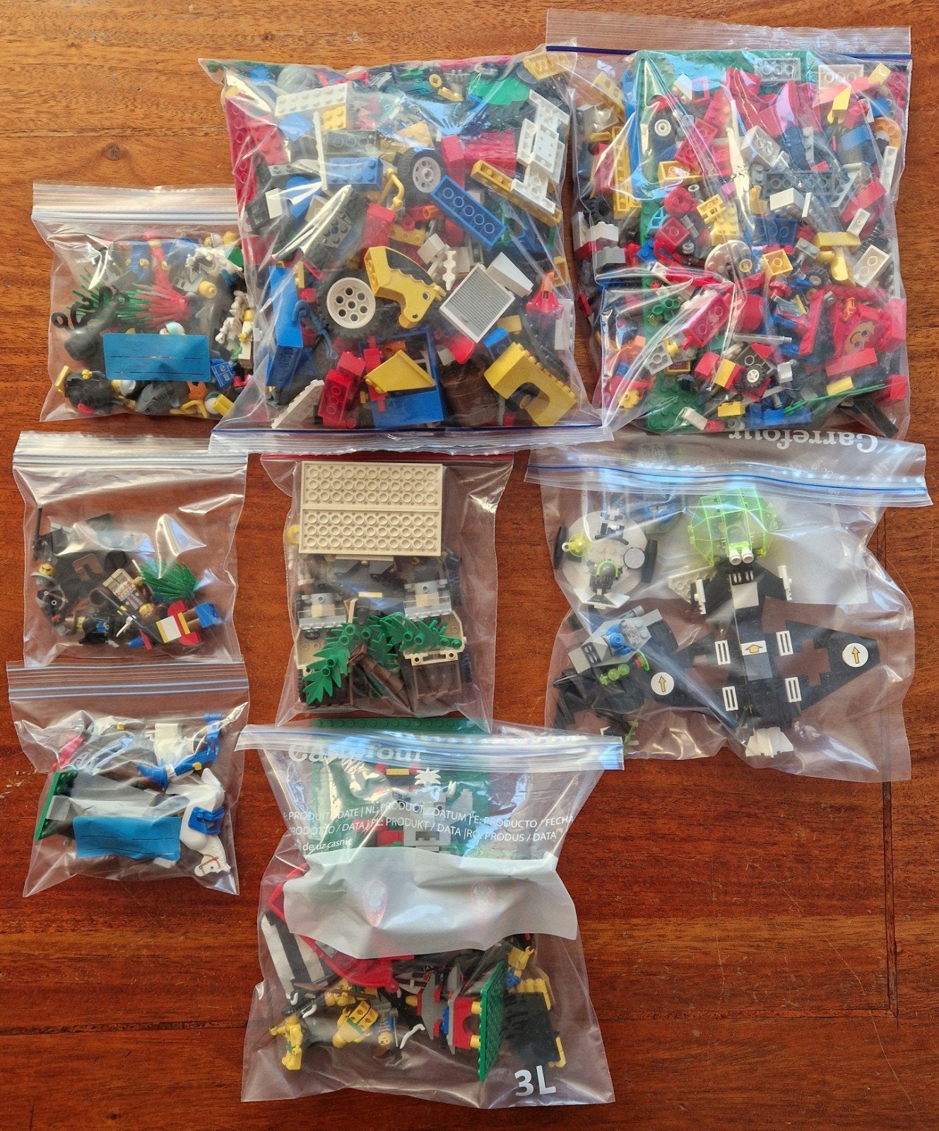 Lot vintage Lego sets en losse stenen, jaren 90., Lego, Zo goed als nieuw, Inclusief minifiguren, Complete set