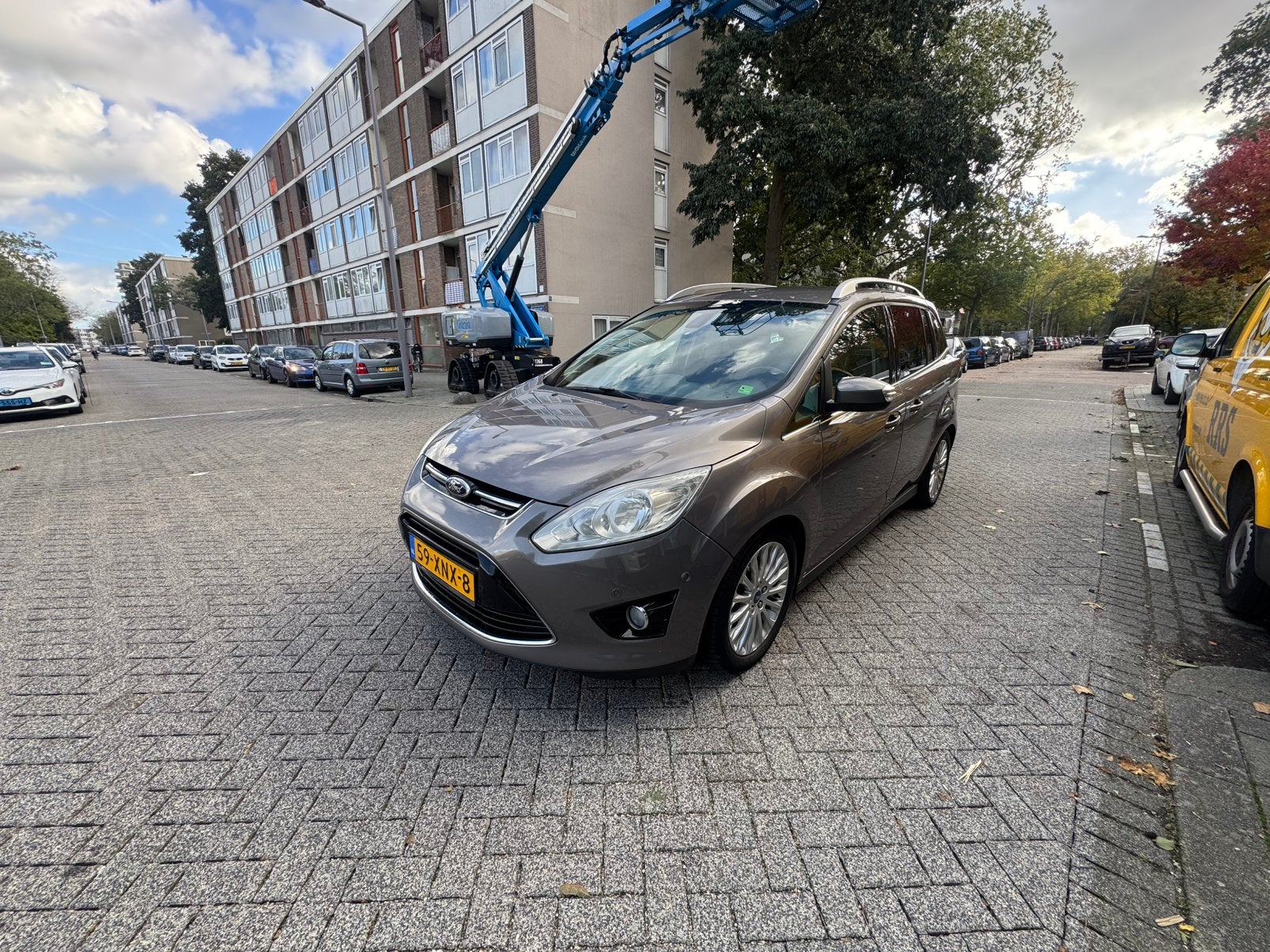 Ford Grand C-Max 1.6 Tdci 85KW 2012 Bruin, 4 cilinders, 7 stoelen, Origineel Nederlands, 115 pk