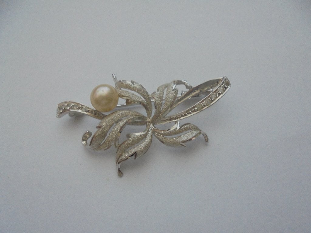 Prachtige broche met parel, Overige materialen, Met parel, Ophalen of Verzenden, Zo goed als nieuw