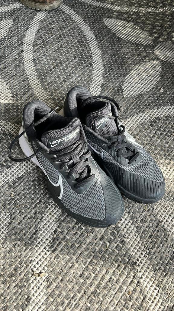 Nike Vapor Pro sportschoenen - Zwart/Grijs - mt37.5, Ophalen, Gedragen, Sportschoenen, Zwart