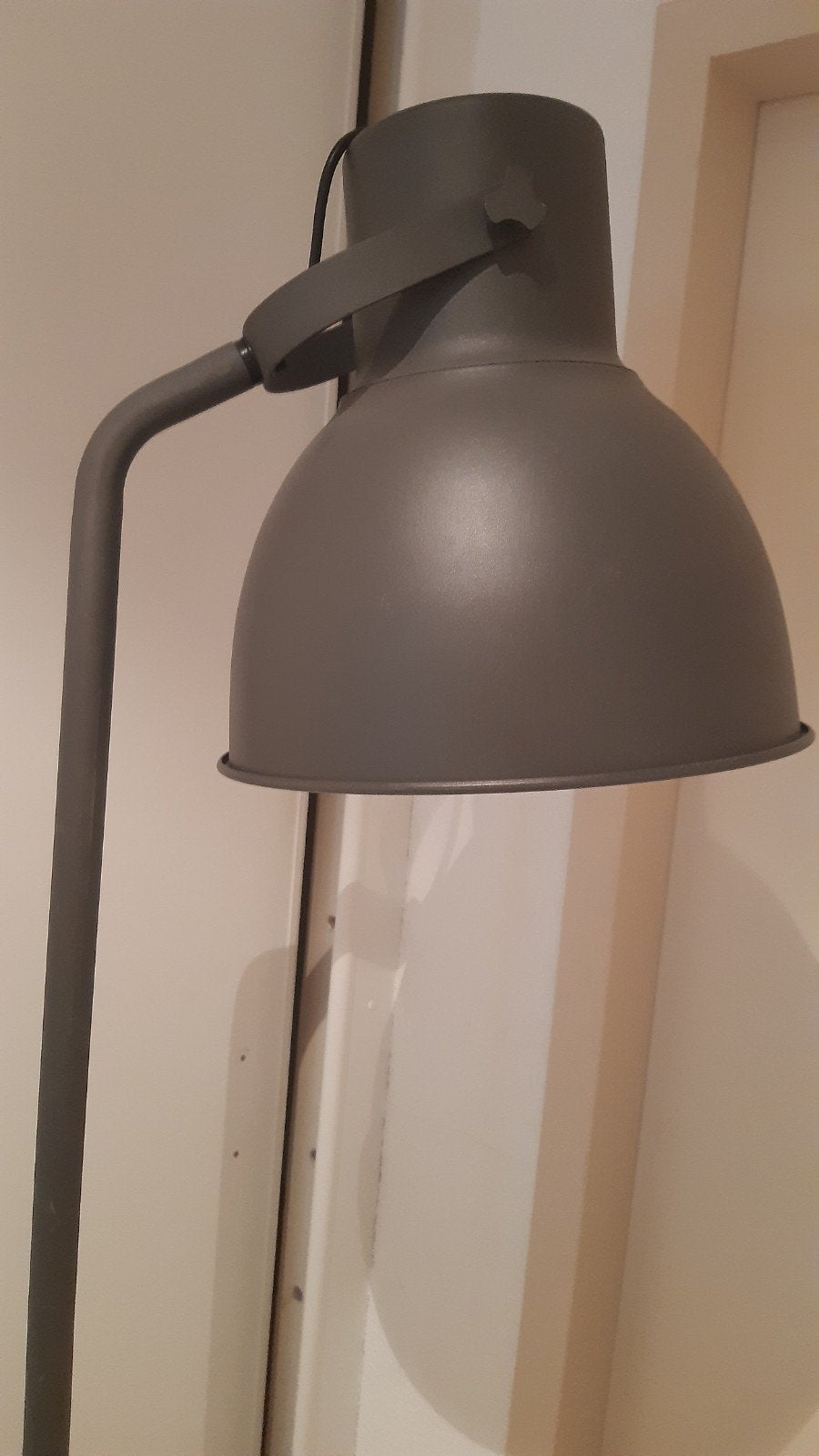 staande lamp, Ophalen, Gebruikt, Landelijk, Metaal