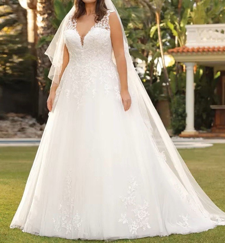 Fraaie plussize trouwjurk maat 46/48/50 - NIEUW, Ophalen, Nieuw, Wit, Trouwjurk