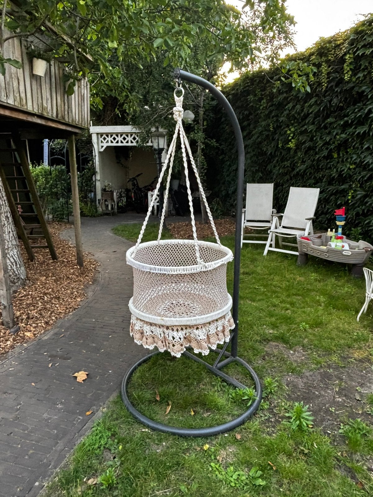Hangwieg met standaard - Macramé, Ophalen, Zo goed als nieuw, Wieg