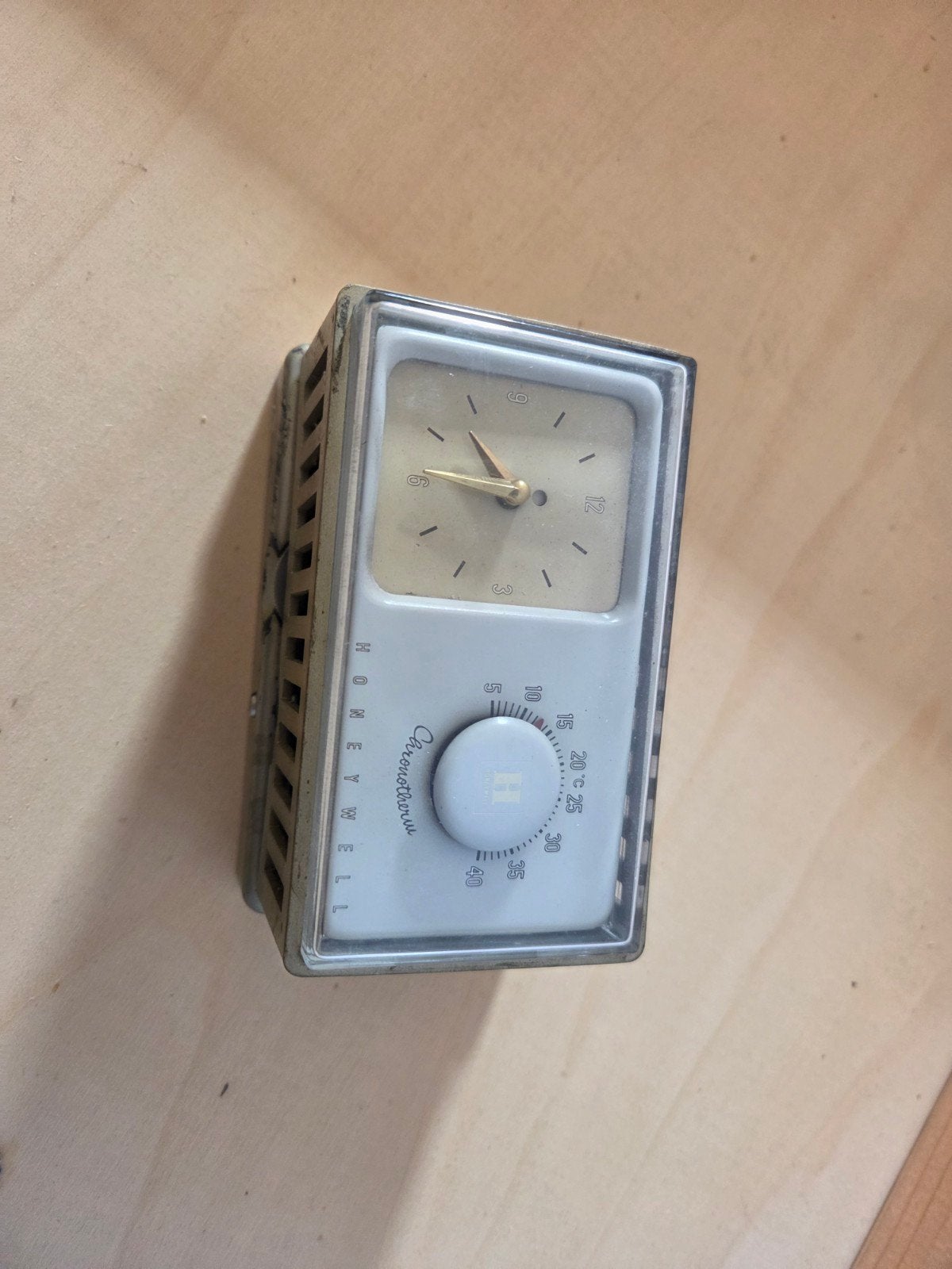 Oude Honeywell Chronotherm thermostaat, Doe-het-zelf en Verbouw, Thermostaten, Ophalen of Verzenden, Gebruikt